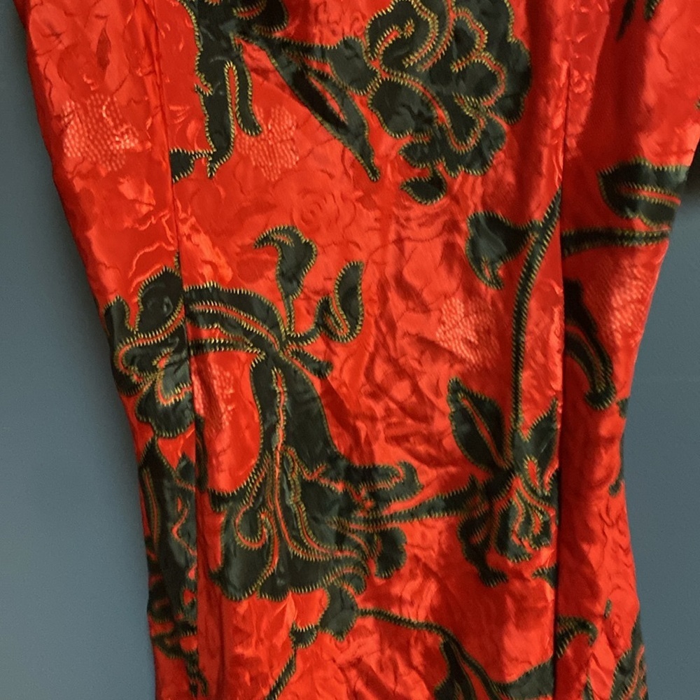 NWT DEADSTOCK EXPRESSIONS CALIFORNIA DYNASTY VINTAGE SIZE MED REDBLACK NIGHTGOWN - Picture 8 of 12